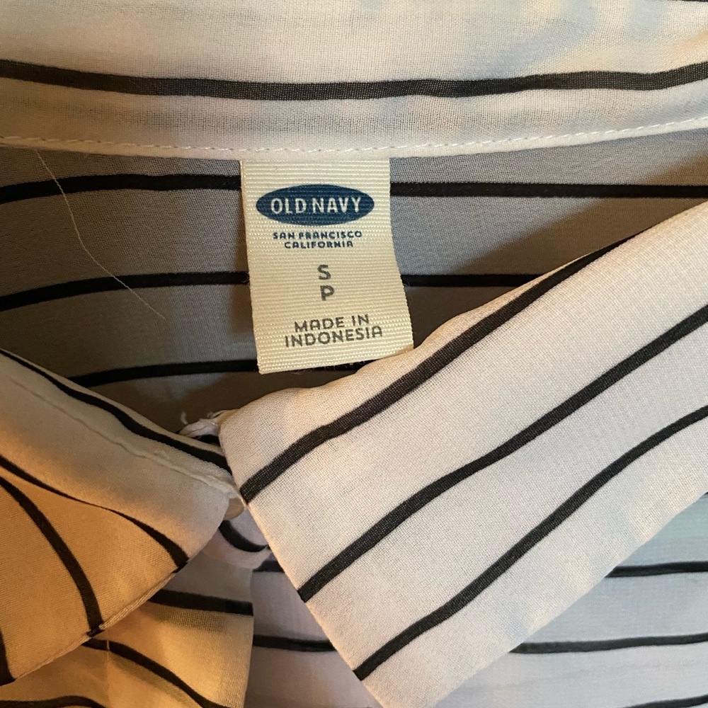 Old Navy button up
